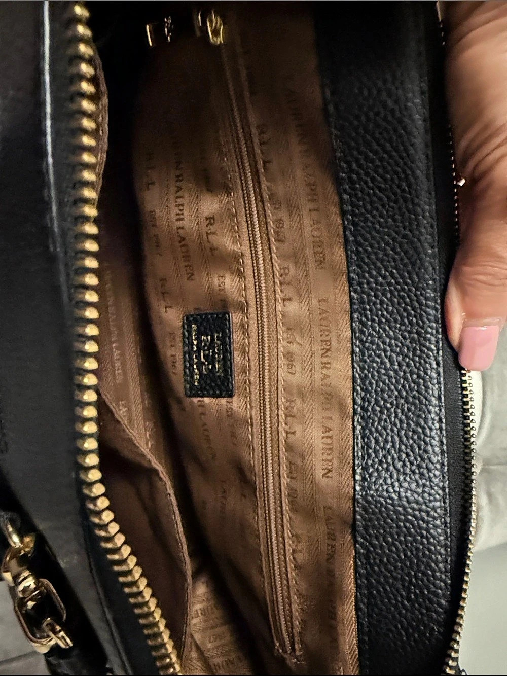 Ralph Lauren RL Logo Tote Black Tote with Tassel Like New - Picture 9 of 10